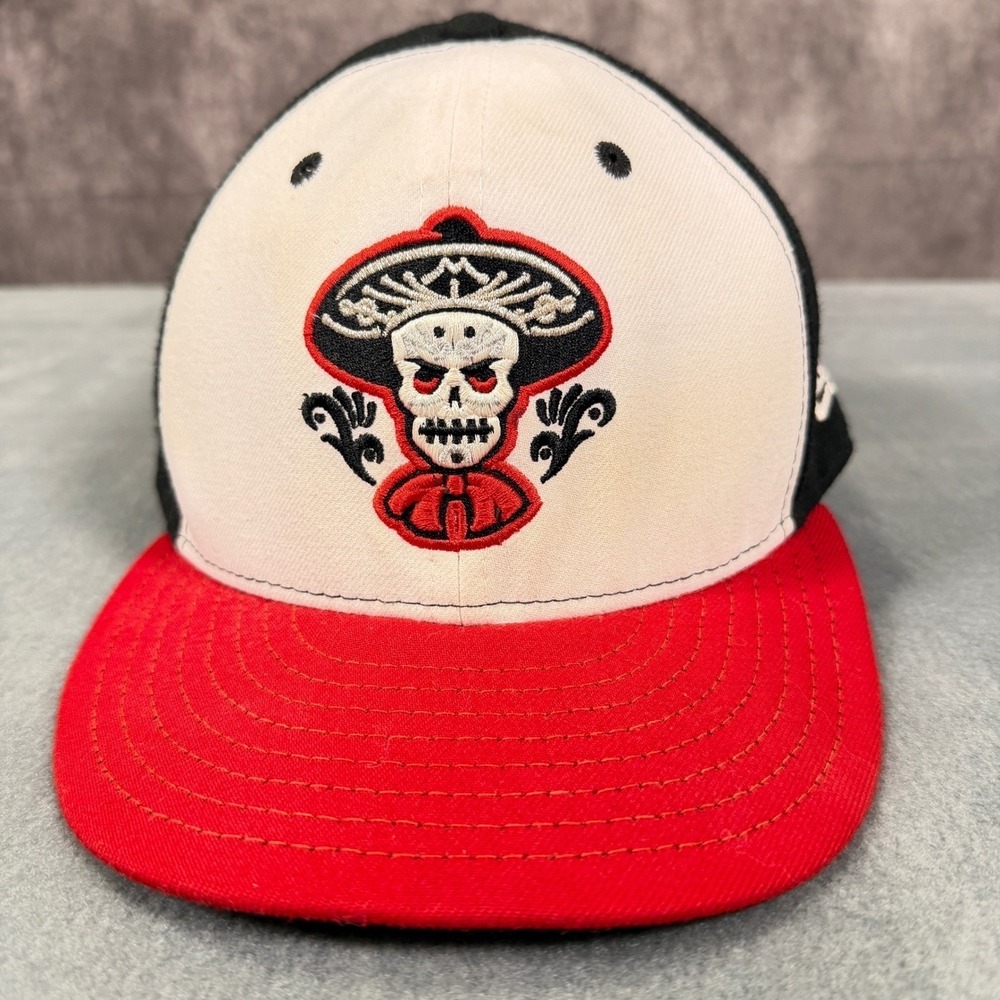 New Era 59FIFTY MiLB Copa de la Diversion Fitted Hat 7 1/2 Black White Red Skull